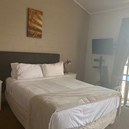 Acorn Estate Motel Masterton Eksteriør bilde