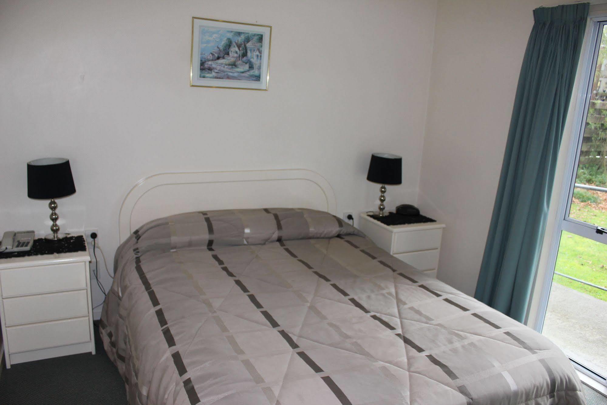 Acorn Estate Motel Masterton Eksteriør bilde