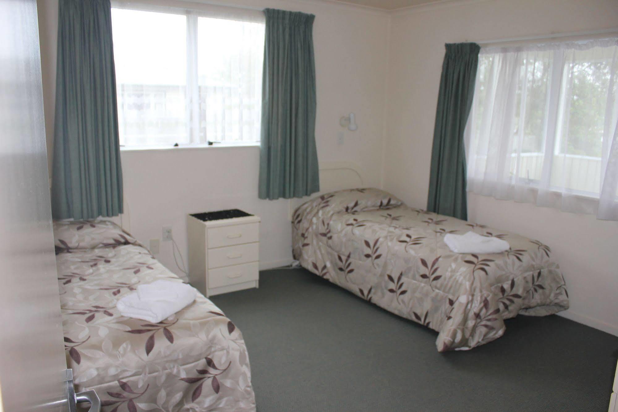 Acorn Estate Motel Masterton Eksteriør bilde