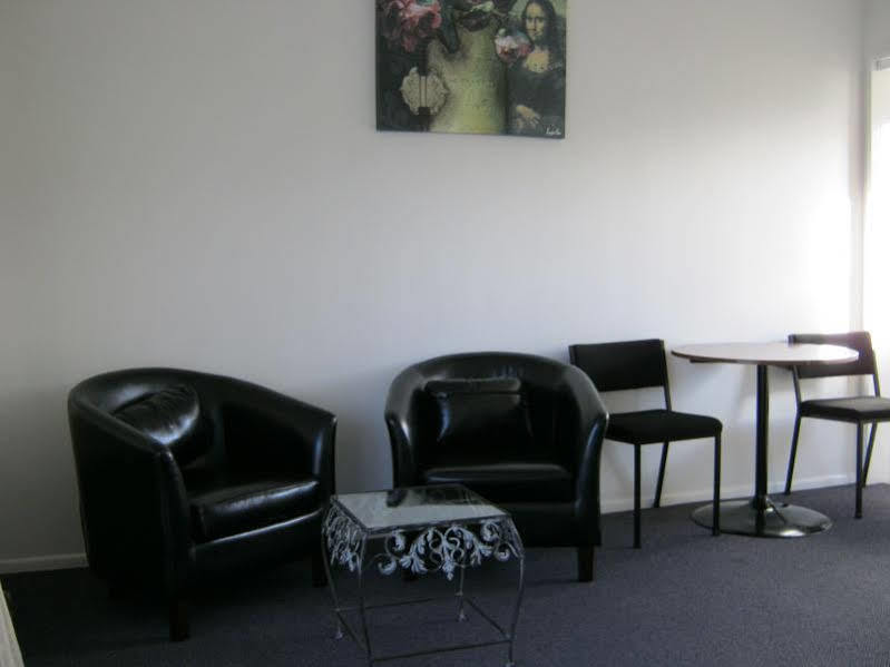 Acorn Estate Motel Masterton Eksteriør bilde